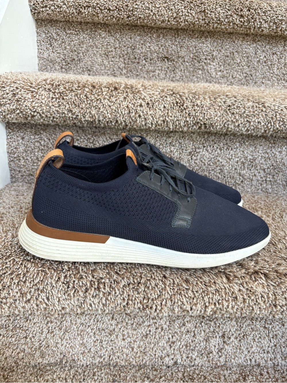 Wolf & Shepherd Unisex  SwiftKnit Lace-Up Sneakers in Navy with Brown Accents
